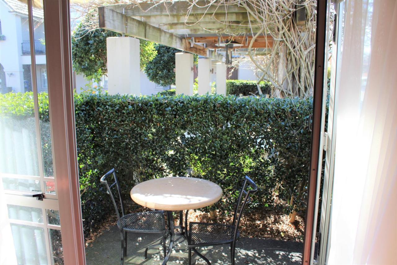 Lodge Bordeaux Whangarei Bagian luar foto